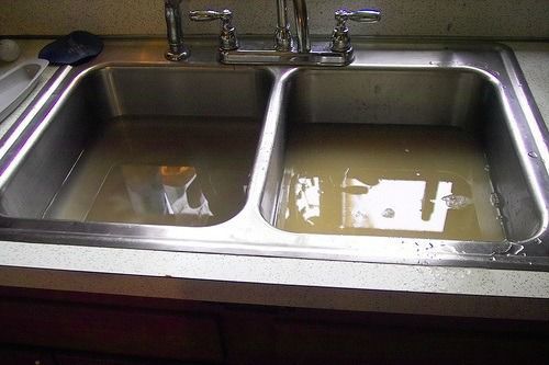 Desfundare canalizare  bucatarie,wc,baie,dus 24/7,in apartament,case,1 ora. Inlaturare scurgeri tevi foto 0