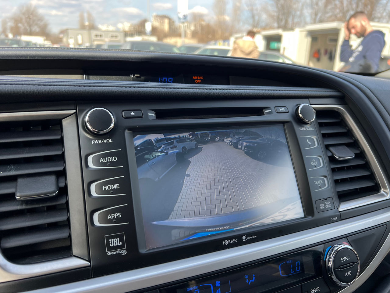 Toyota Highlander foto 10