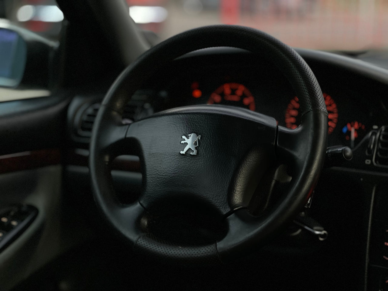 Peugeot 406 фото 8