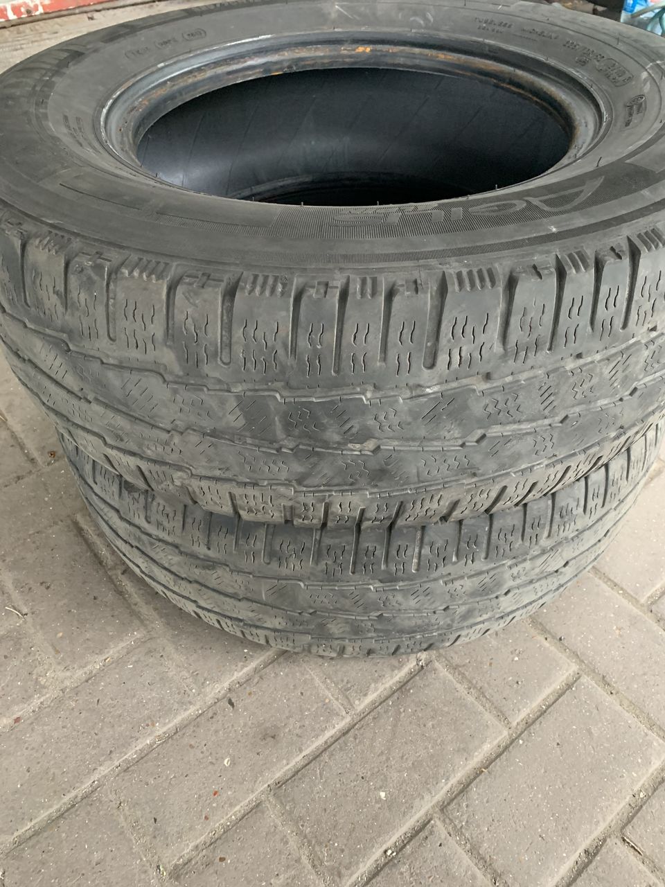 Sprinter 225/70/R15 Michilen