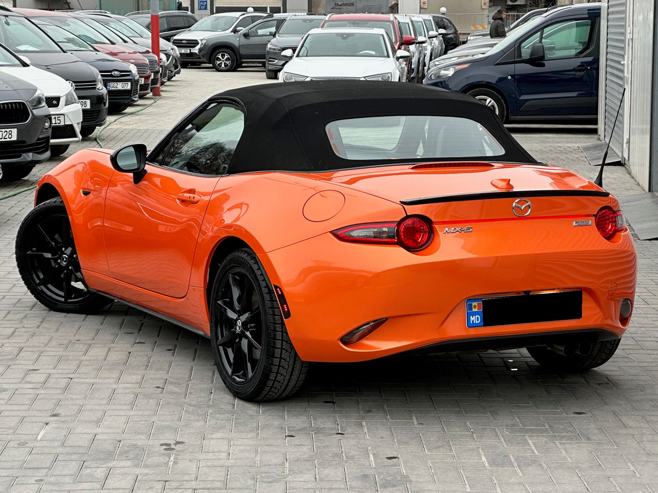 Mazda MX-5 foto 3