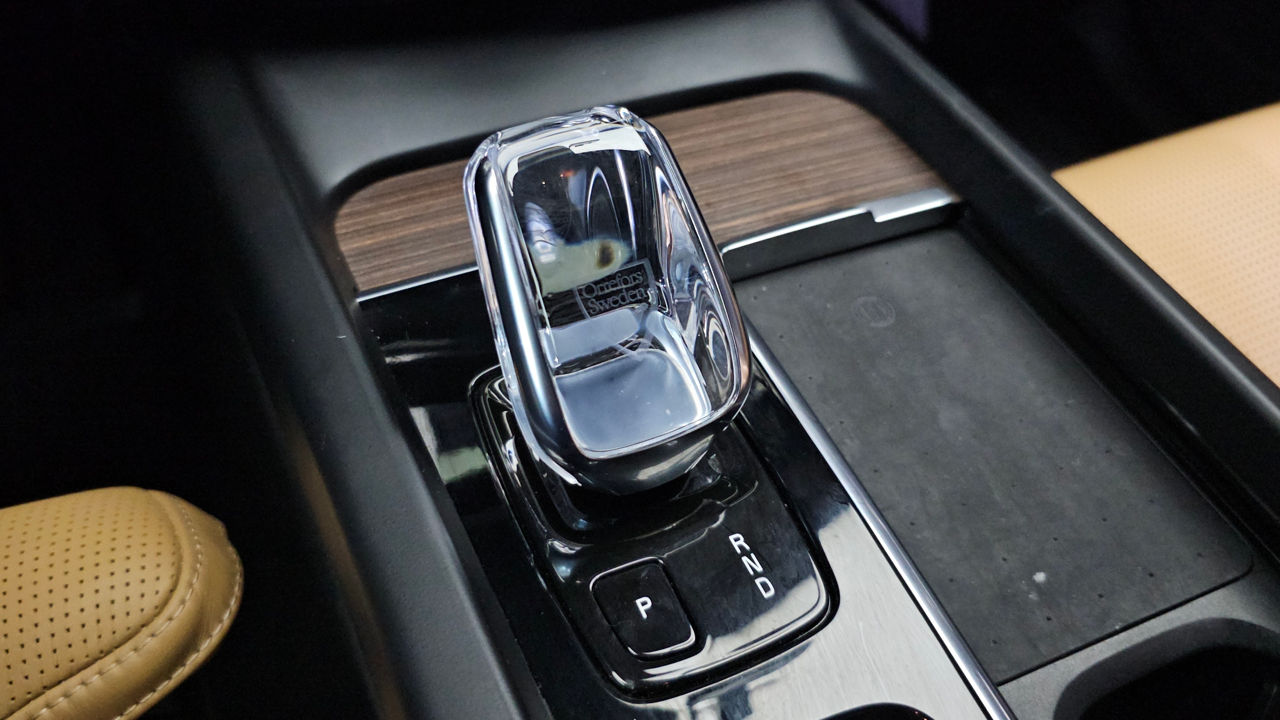 Volvo XC60 фото 6