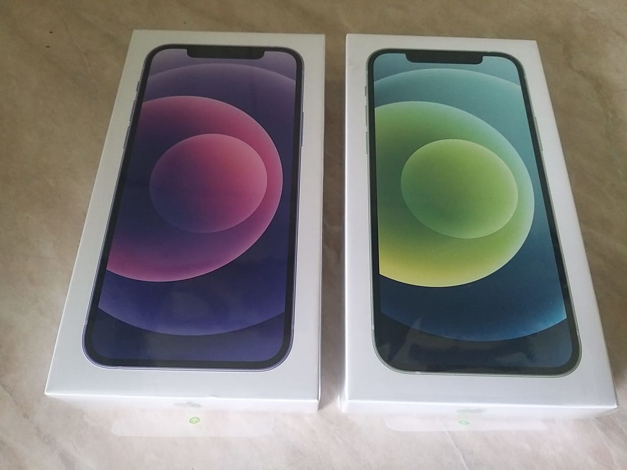 Apple iPhone 12 128Gb - 720 €. (Purple) (Green). Sigilat.  Garantie.Запечатан. Гарантия!