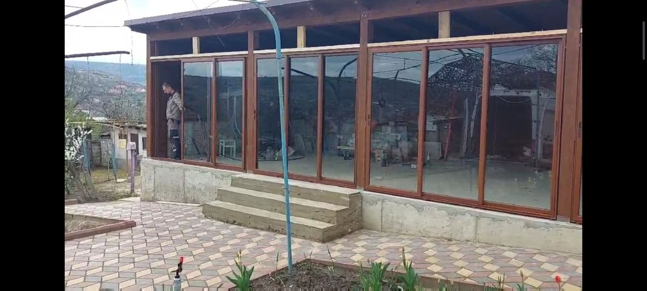 Сезонные скидки! Lowe в подарок. Окна, двери, стеклопакеты, балконы. Скидки до - 35%. foto 3