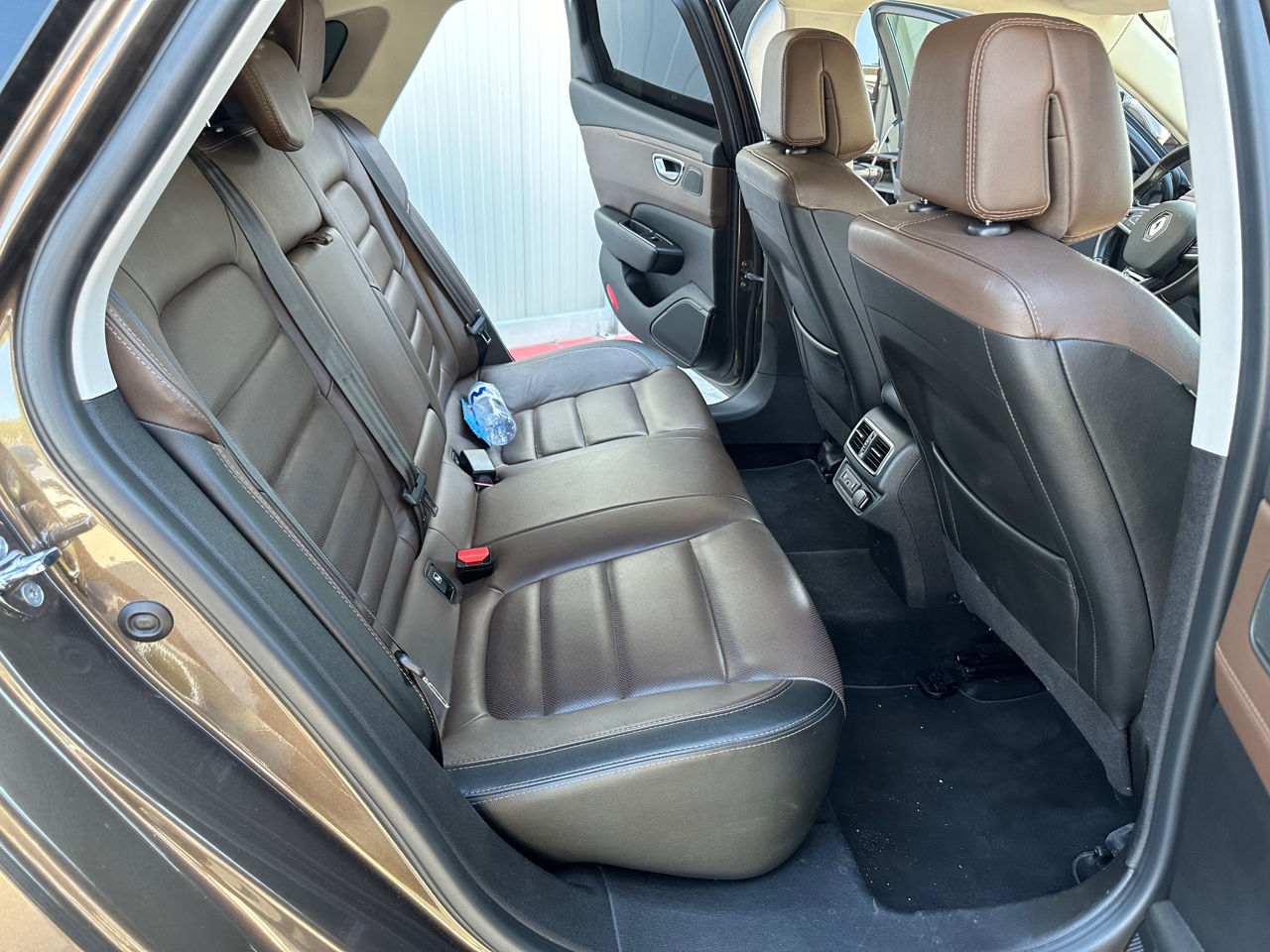 Renault Talisman foto 16