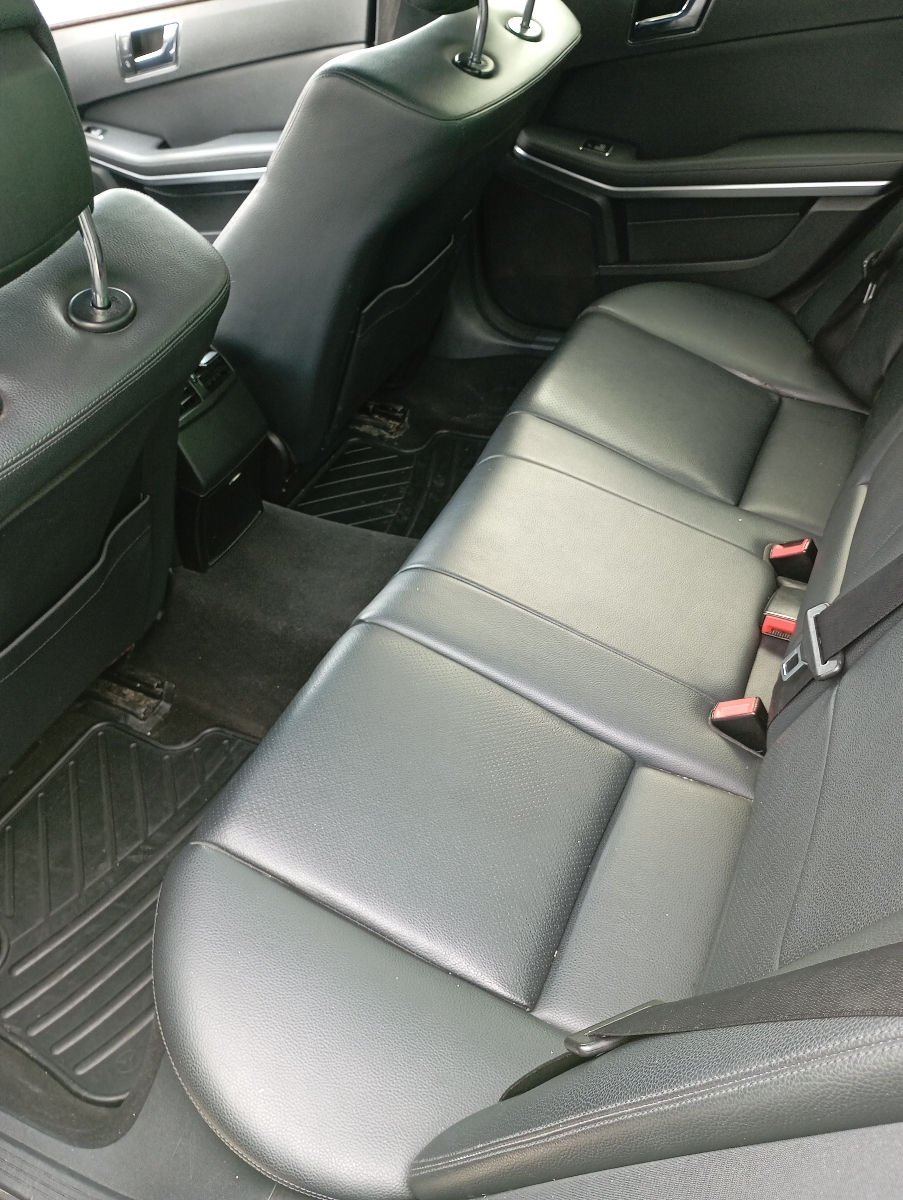 Mercedes E-Class фото 7