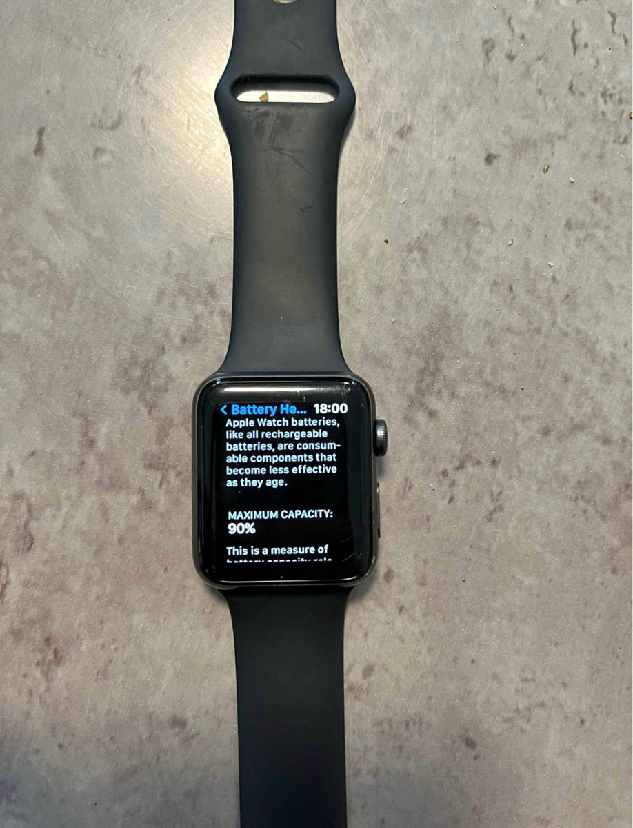 Apple Watch Series 3 (42mm, GPS) foto 3