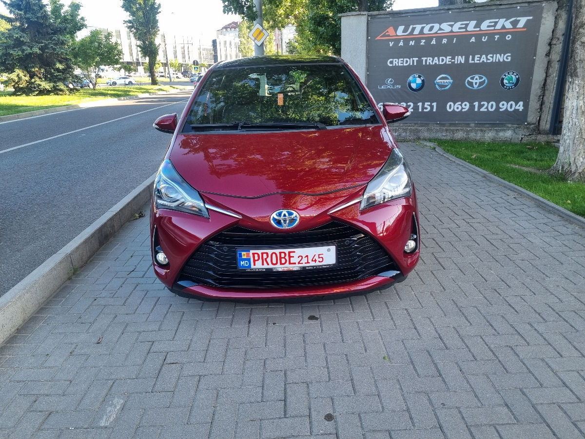 Toyota Yaris 2018 photo 2