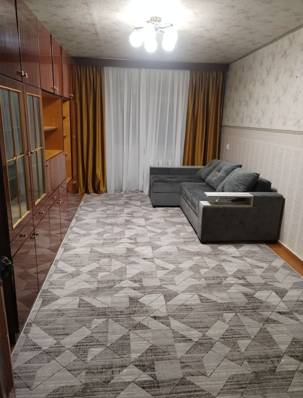 Apartament cu 3 camere, 70 m², Botanica, Chișinău foto 0