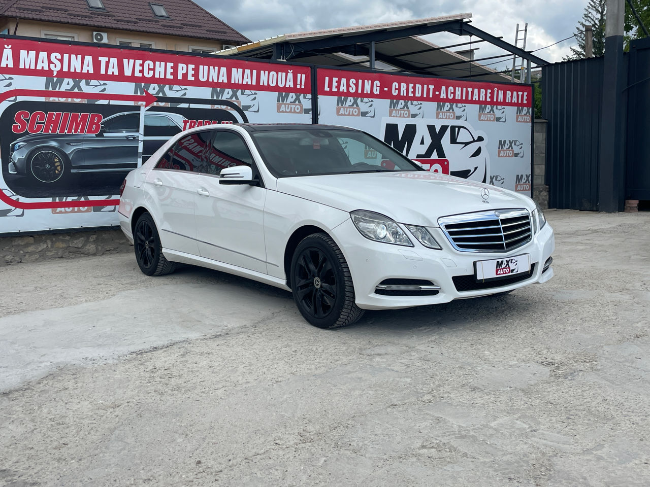 Mercedes E-Class фото 2
