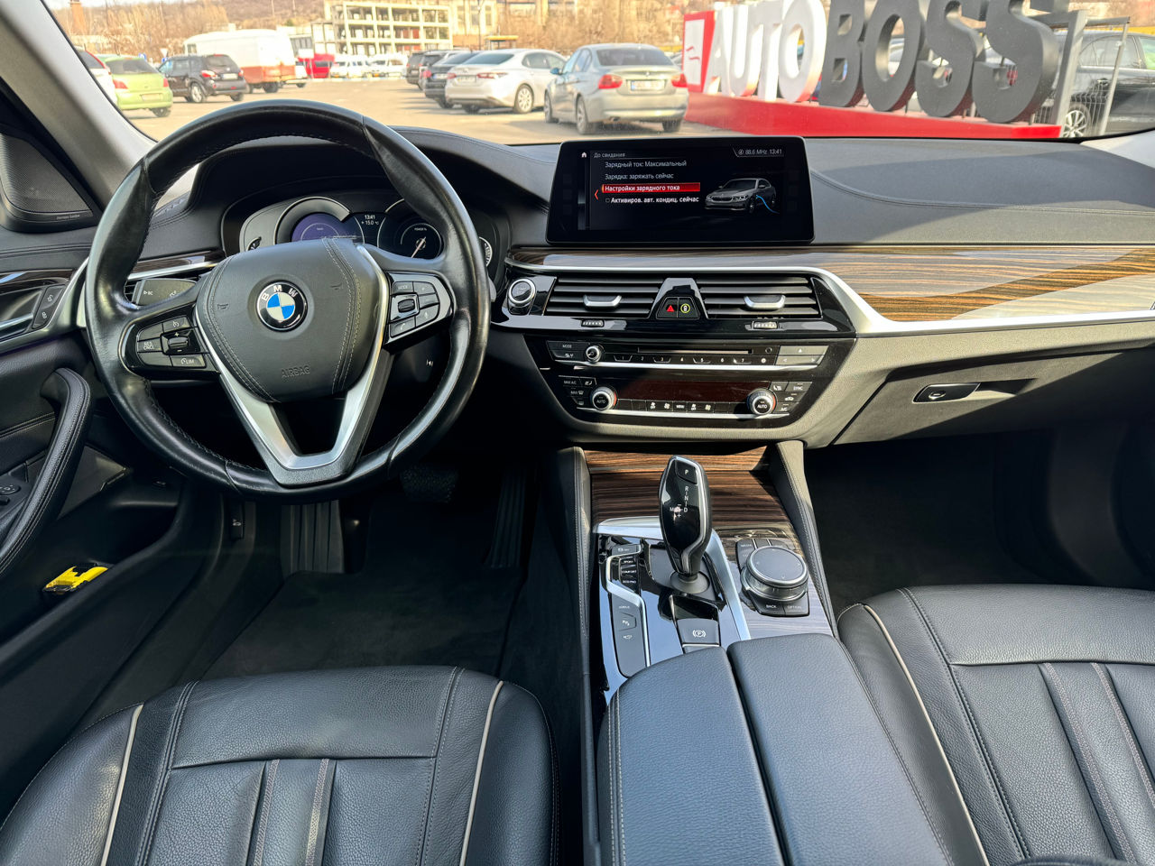 BMW 5 Series foto 8