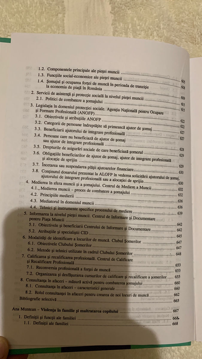 Vind Tratat de Asistenta Sociala - 200 lei foto 9