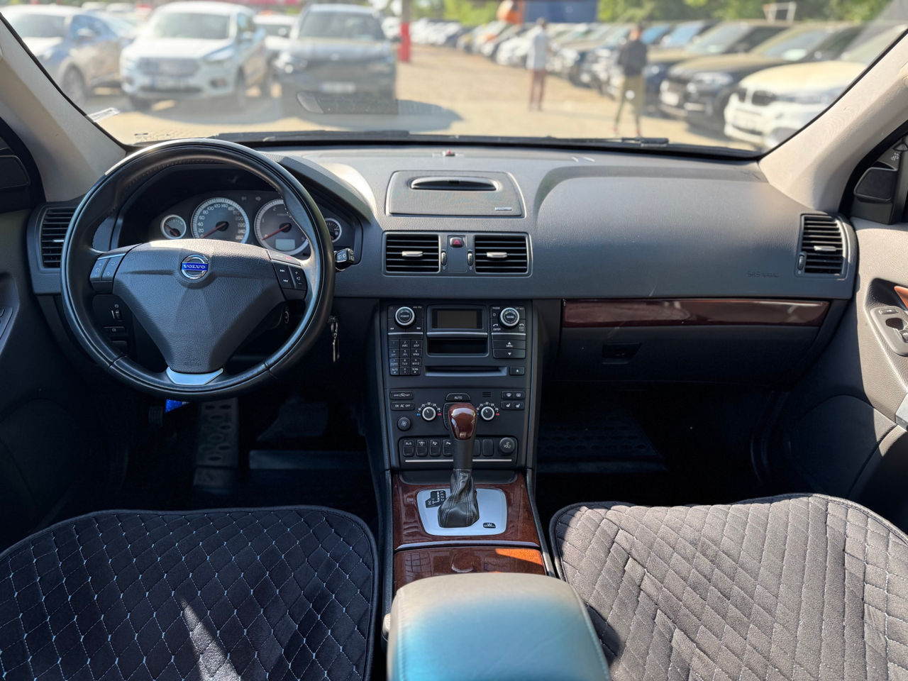 Volvo XC90 foto 13