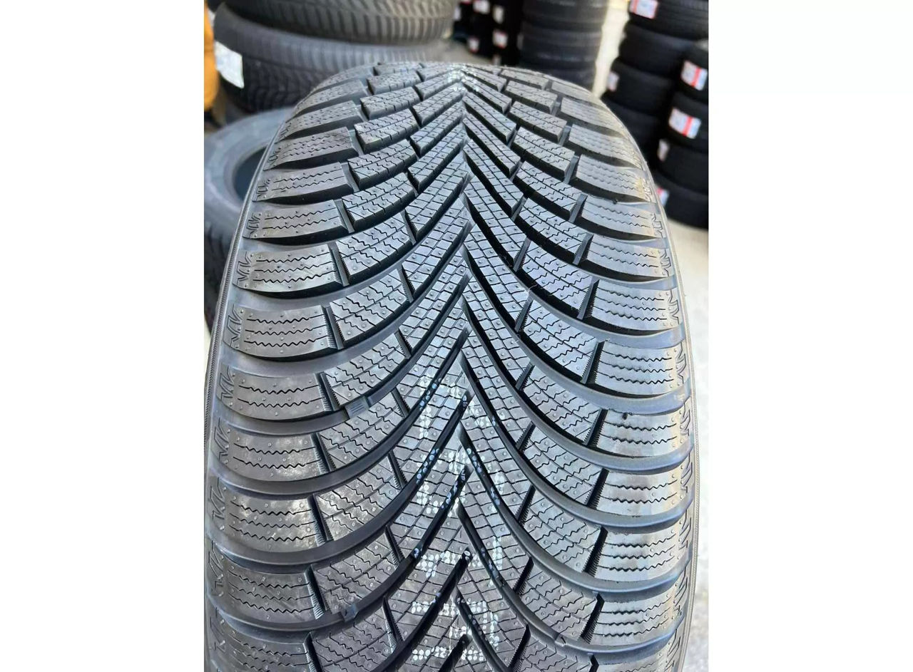 Anvelope de iarna 255/45 R19 104W XL M+S Maxxis Premitra Snow WP6 - 2025 фото 2