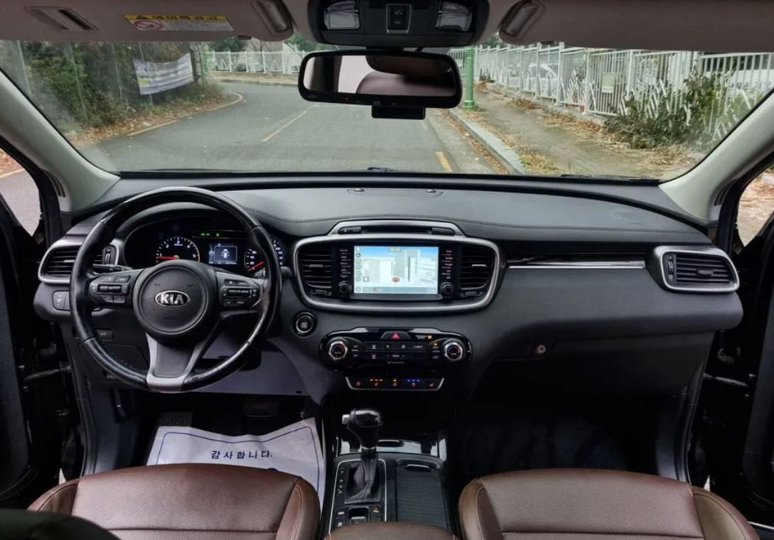 KIA Sorento фото 13