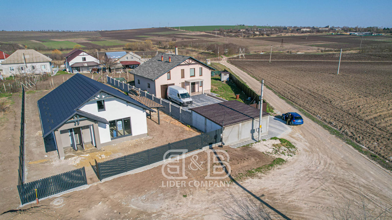 Casă de vânzare în satul Pașcani, raionul Criuleni! foto 1