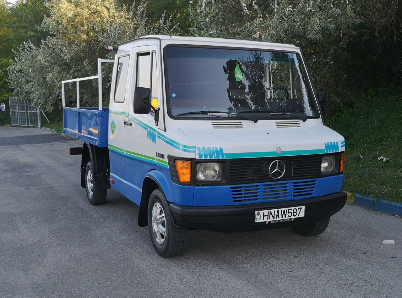 Mercedes 310