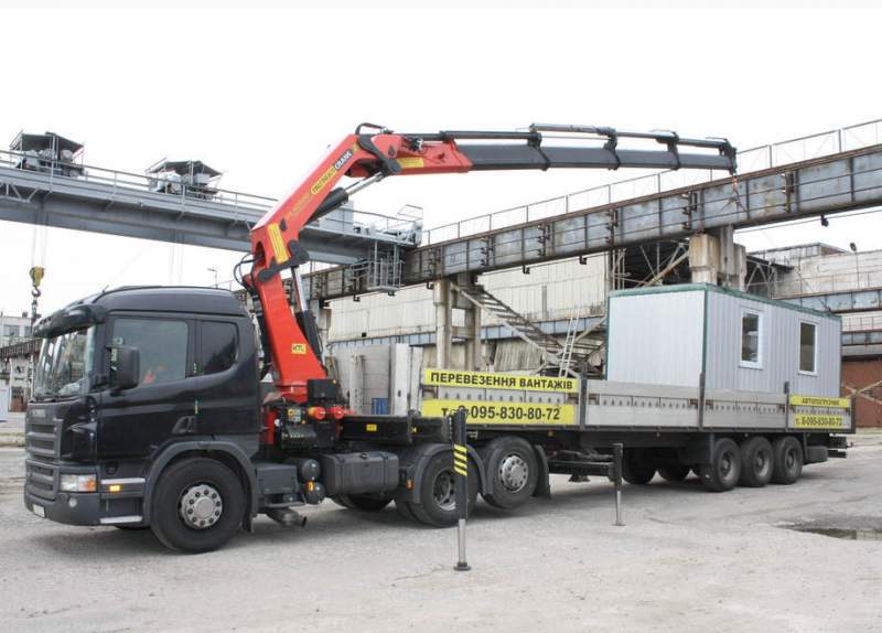 Inchiriere automacarale. camion cu macara. foto 2
