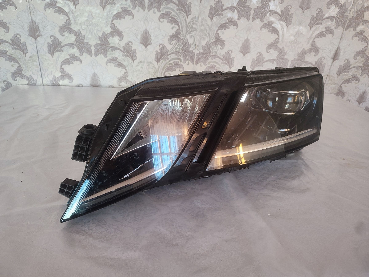 Fară stînga Skoda Octavia a7 full led  фото 1