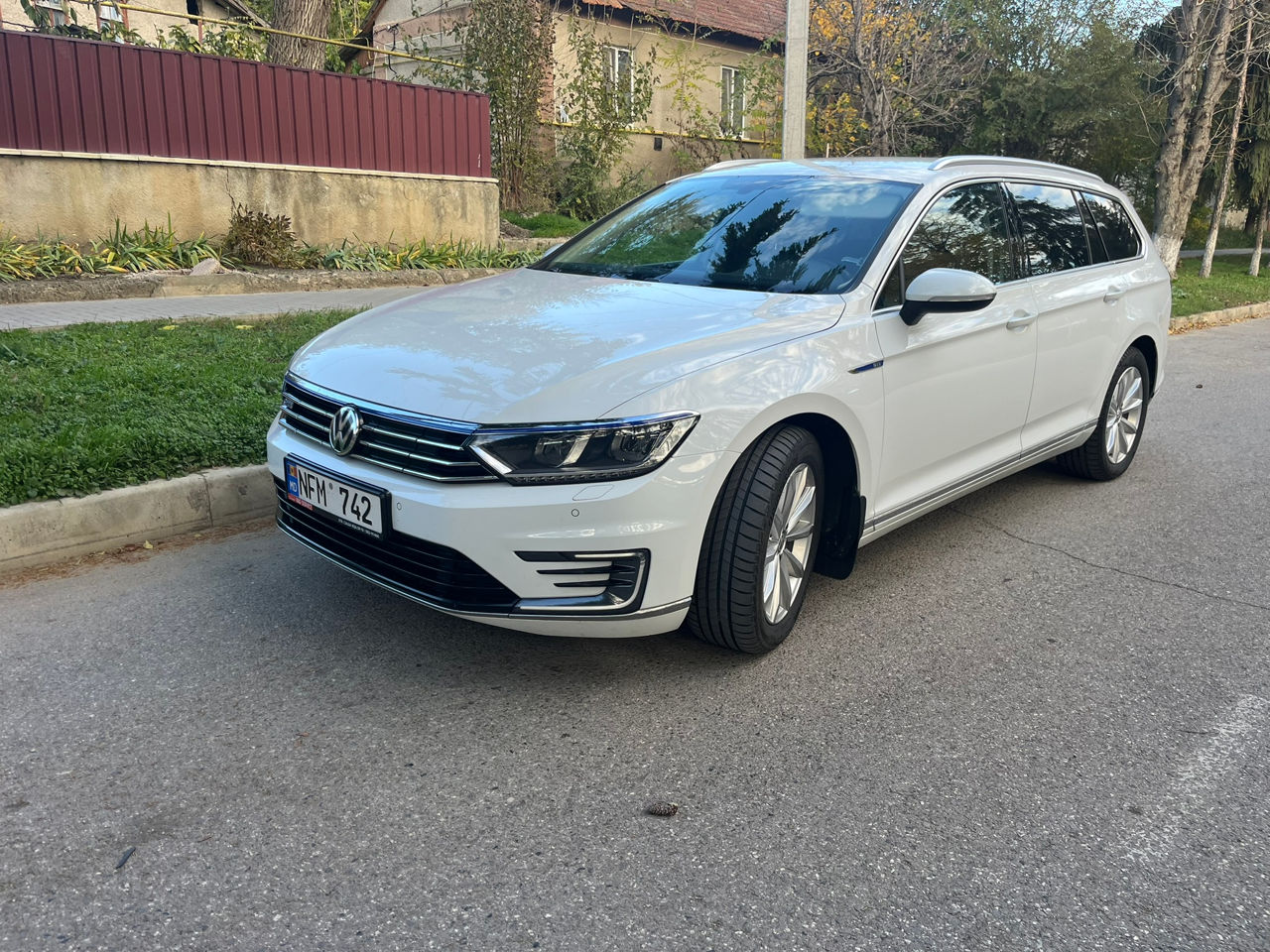 Volkswagen Passat foto 3