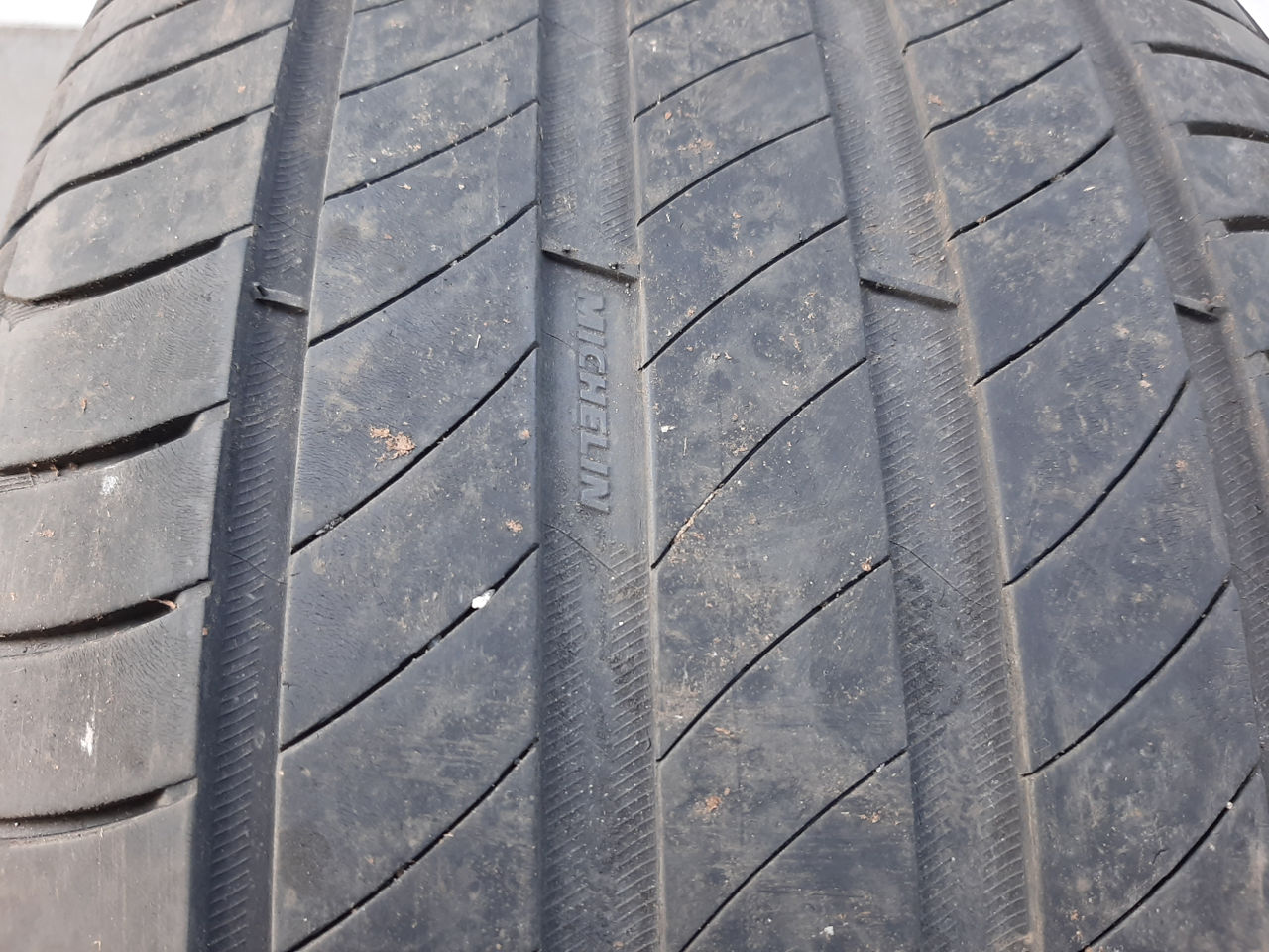 Шины Michelin 245/45 R18