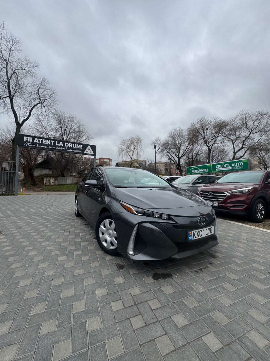 Toyota Prius Prime foto 0