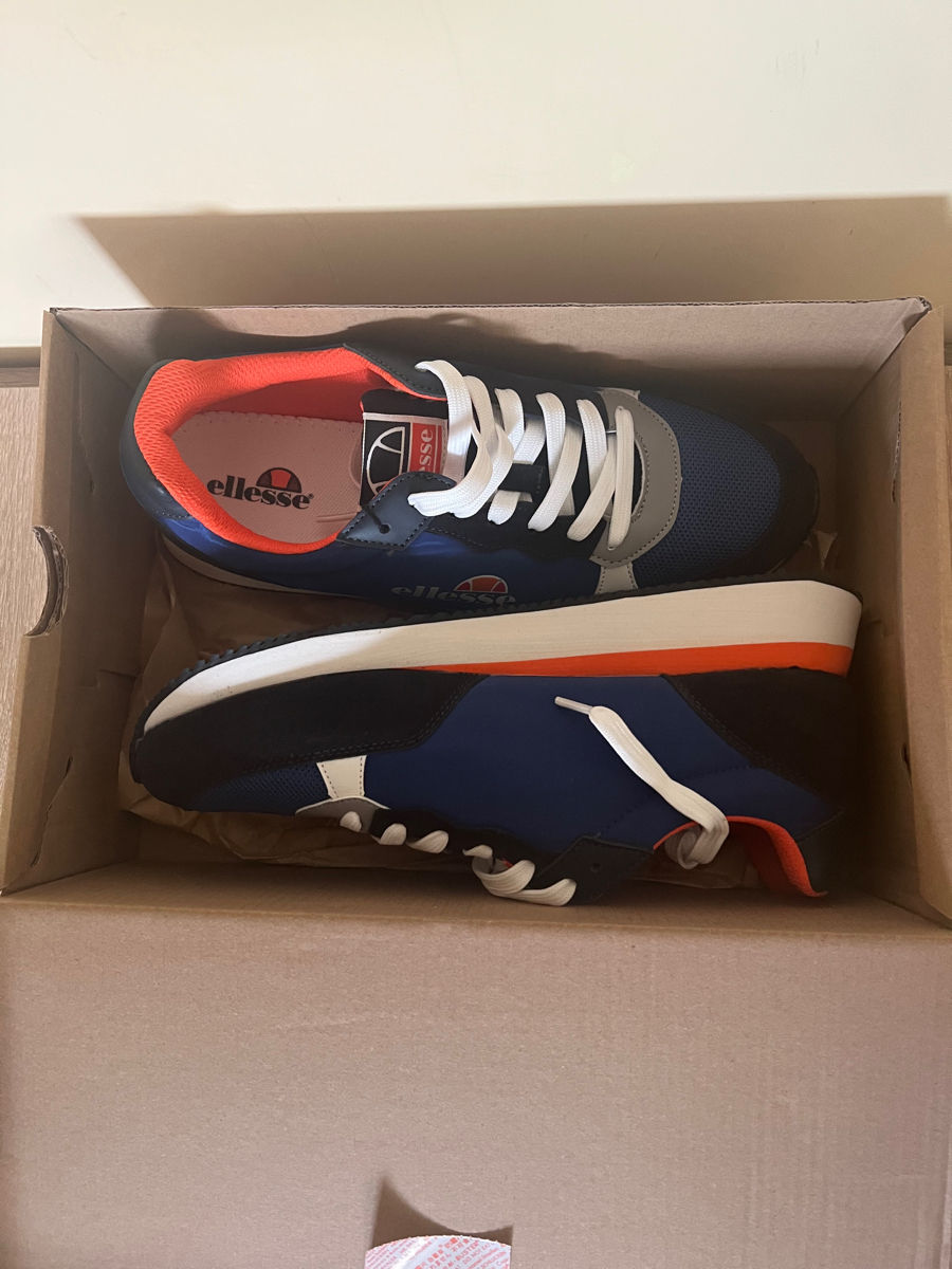 Adidasi Ellesse foto 3