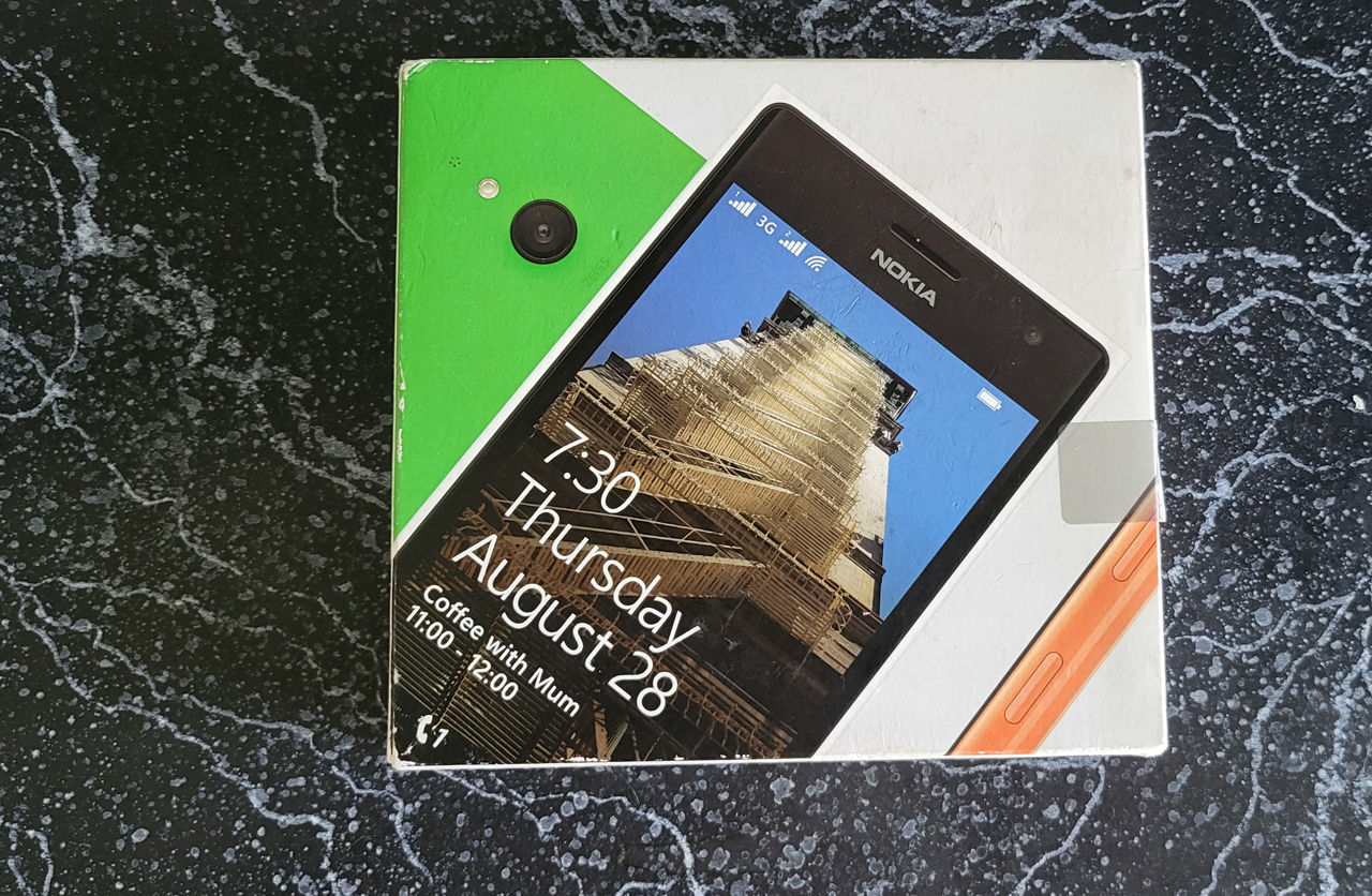 se vinde Nokia Lumia 730 dual sim фото 1