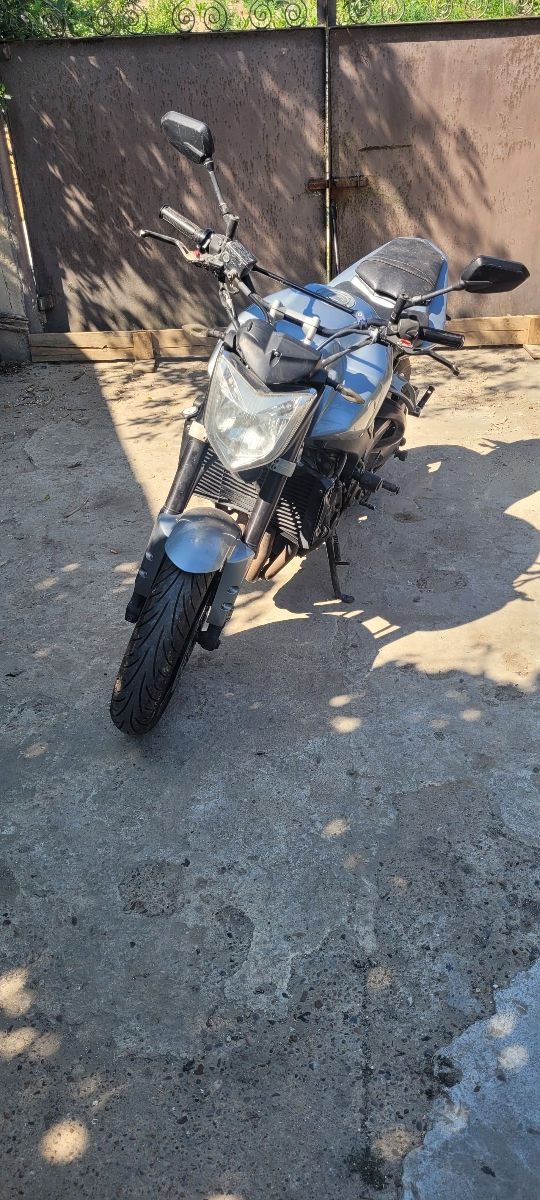 Yamaha FZ1  фото 2