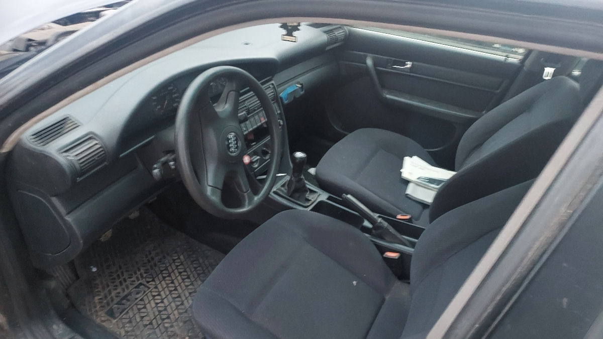 Audi 100 C4 2.3 2.6 2.8 2.0 16v 2.5 TDI foto 2