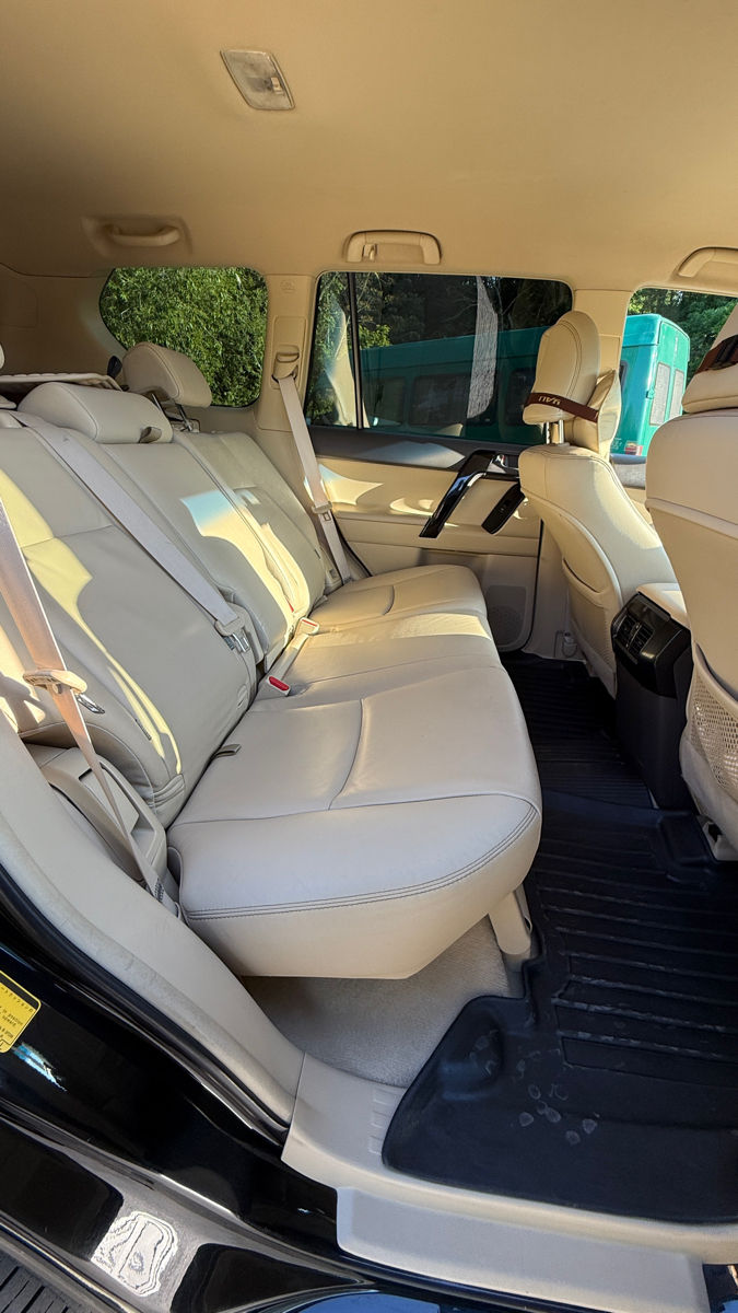Toyota Land Cruiser Prado фото 9