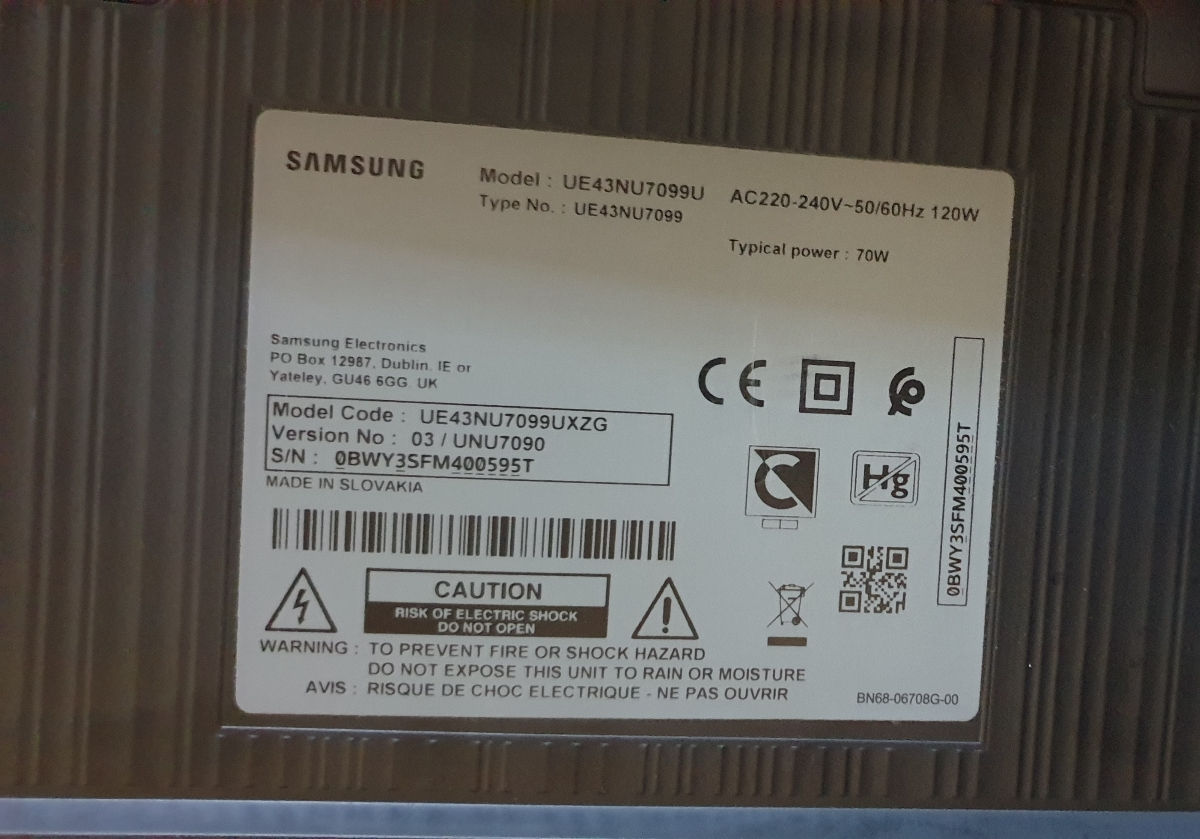 Vind televizor Samsung Smart -Led diagonala 110 cm stare excelentă ,funcțional . фото 2