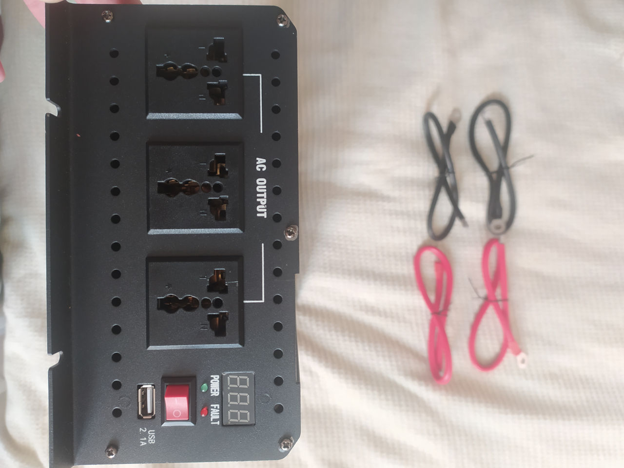 Преобразователь 7 000W 12V-220V/Invertor tensiun foto 4