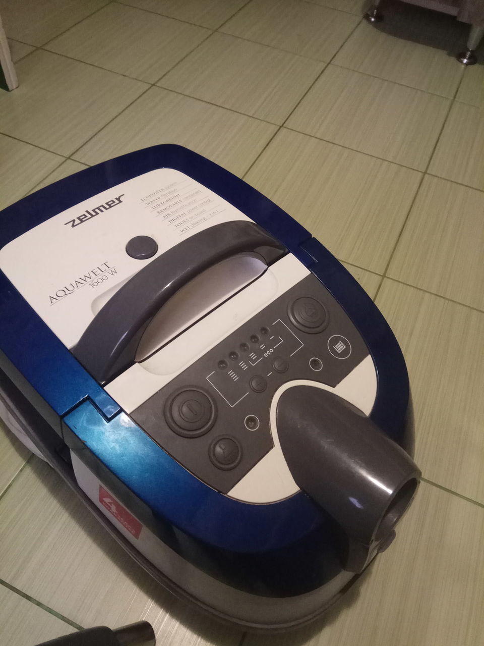 Пылесос Zelmer Aquawelt 1600w