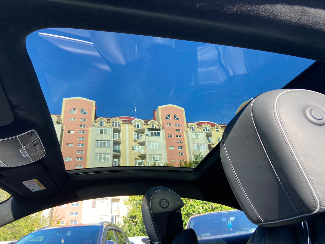 Mercedes S-Class foto 17