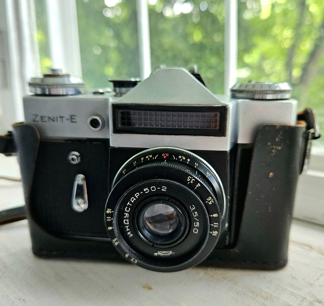 Vanzare aparat foto Zenit-E si accesorii foto 0