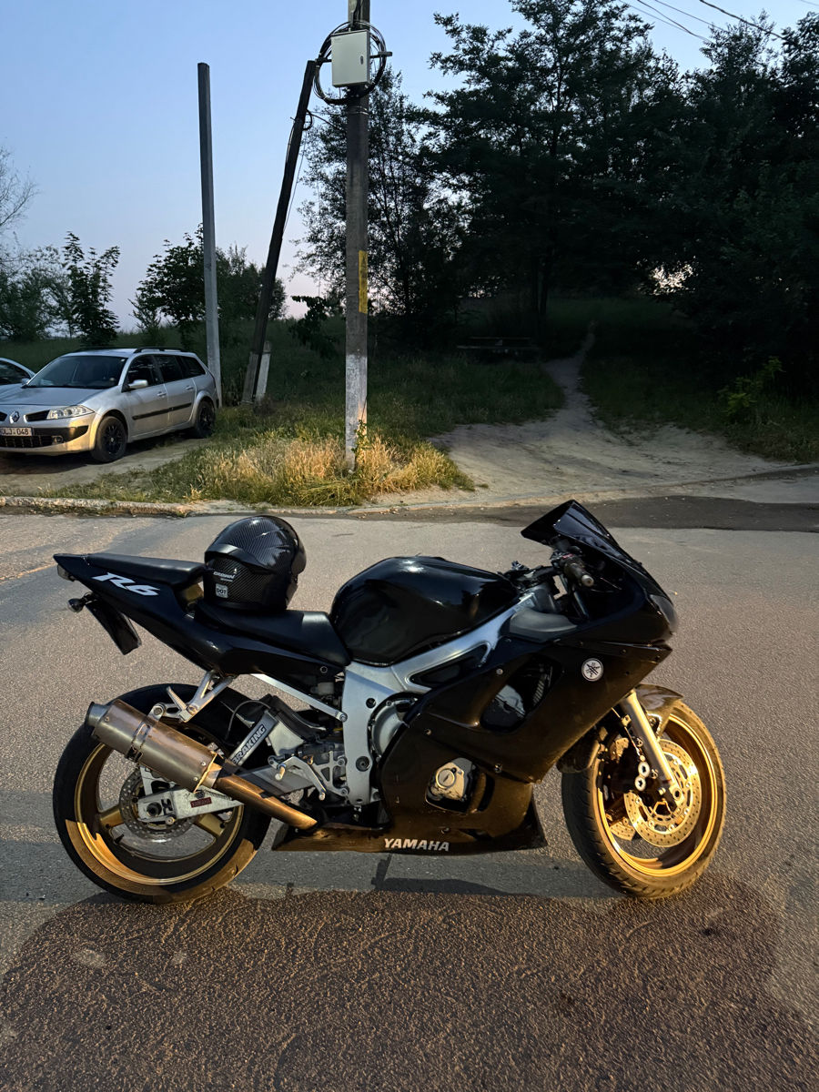 Yamaha R 6  foto 3