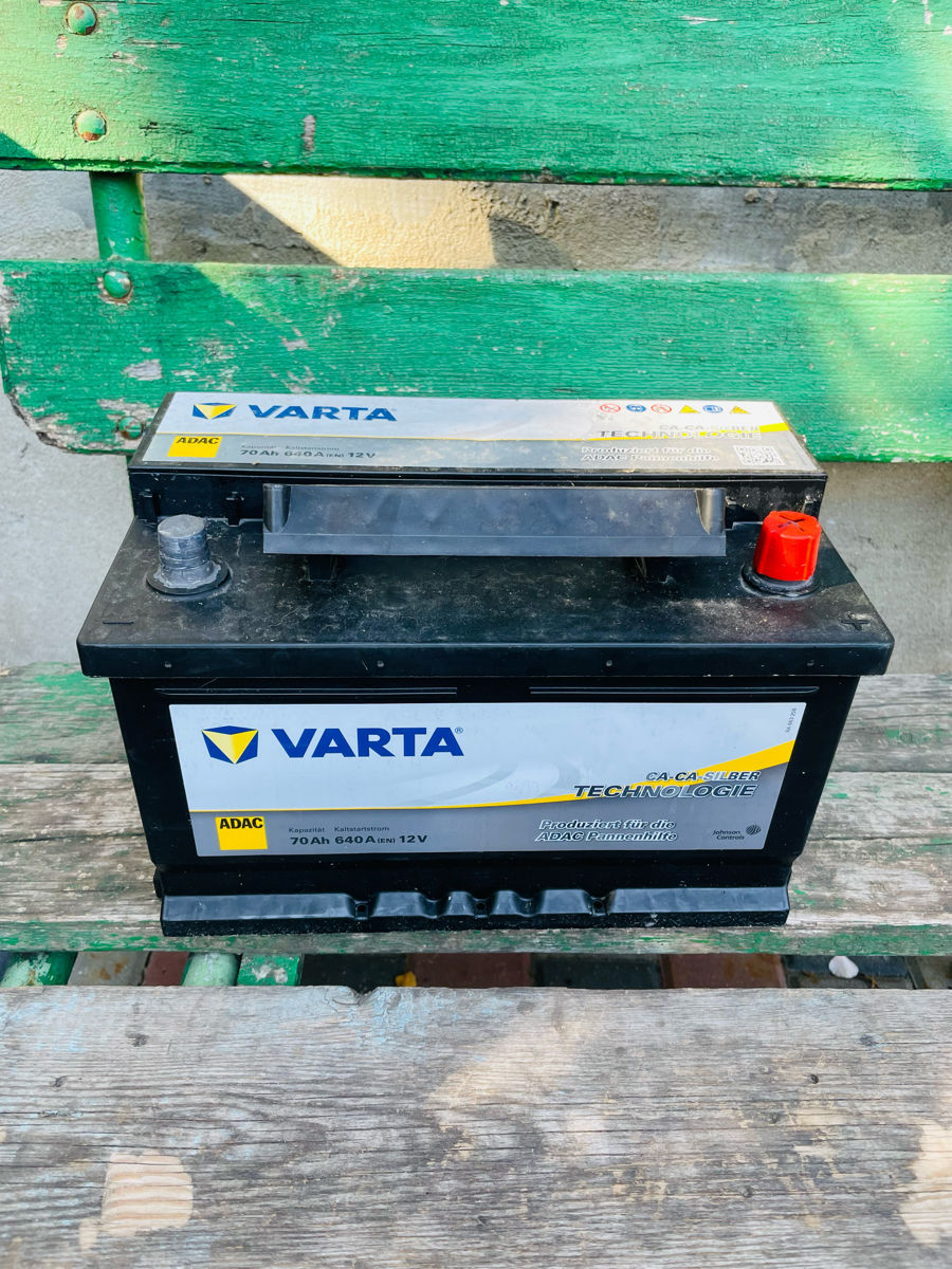 Varta 70AH 640A