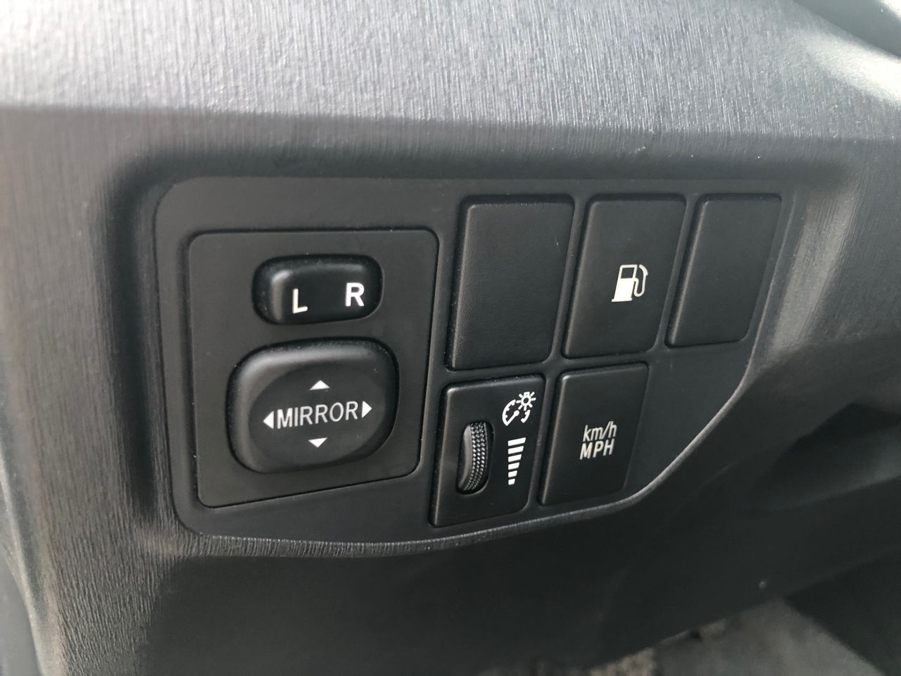 Toyota Prius foto 8