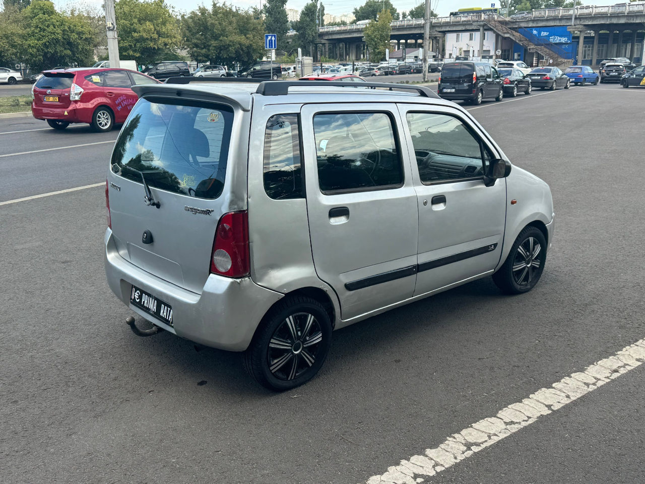 Suzuki Wagon R+