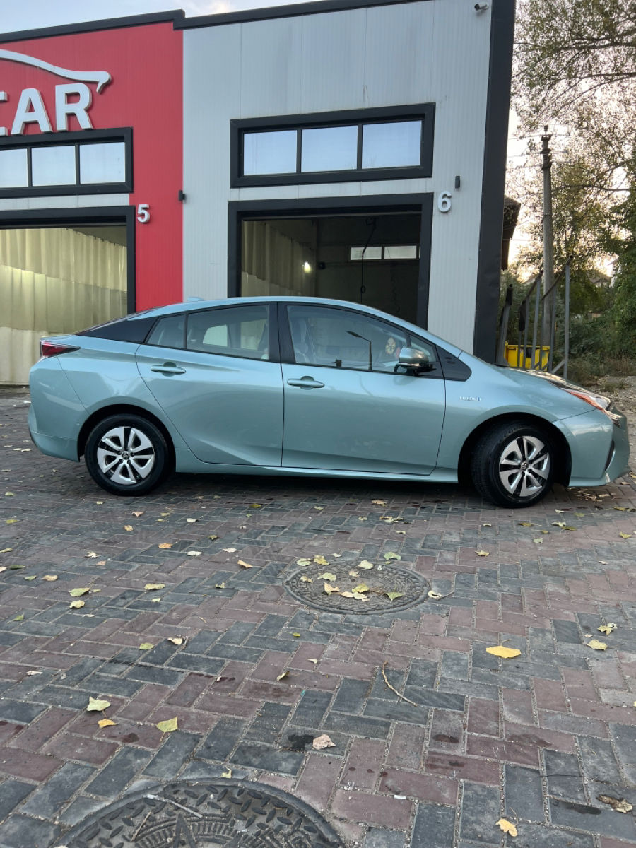 Toyota Prius foto 2