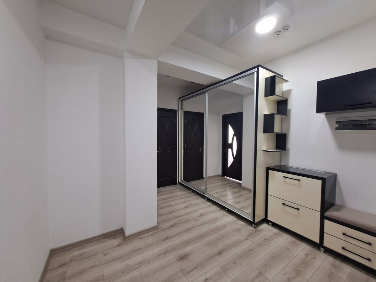 Apartament cu 2 camere, 60 m², Buiucani, Chișinău foto 11