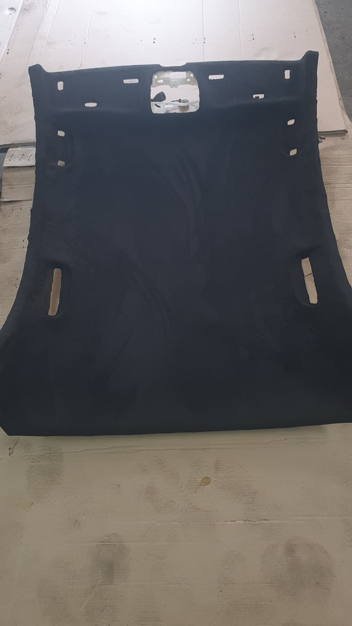 Перетяжка потолка автомобиля