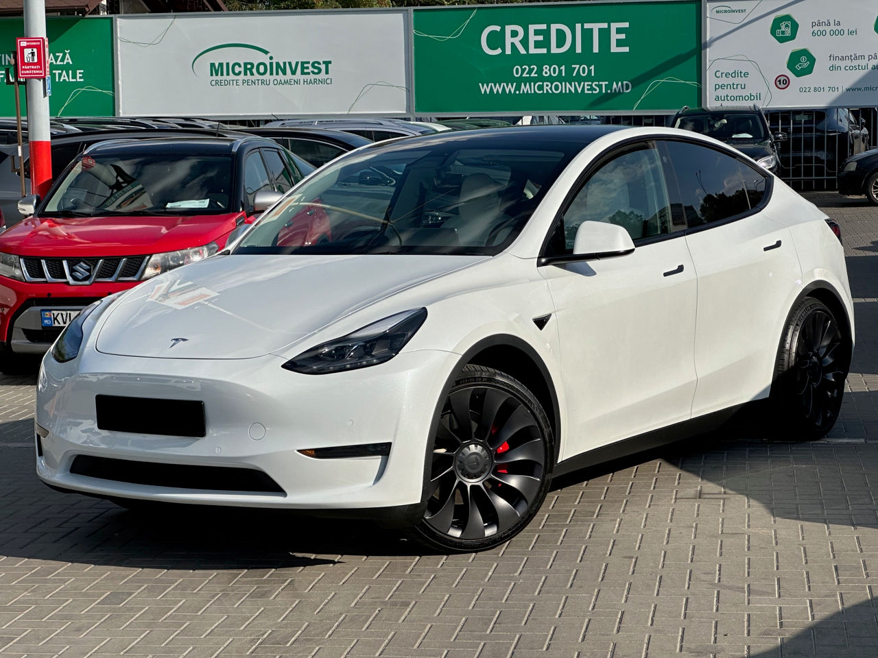 Tesla Model Y foto 0