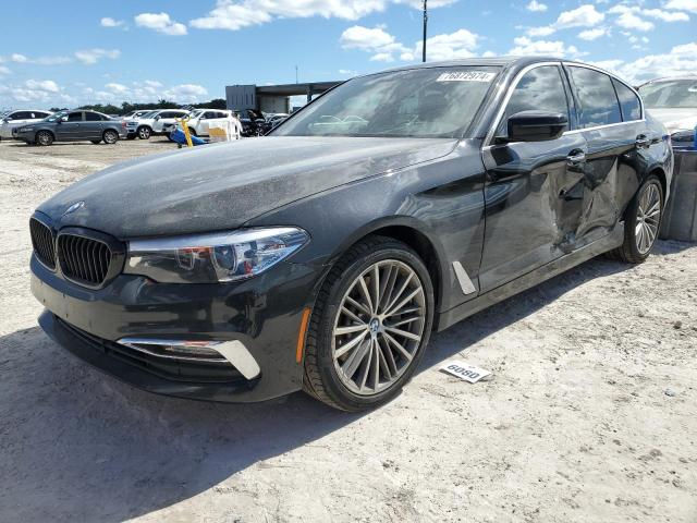 BMW 5 Series фото 0