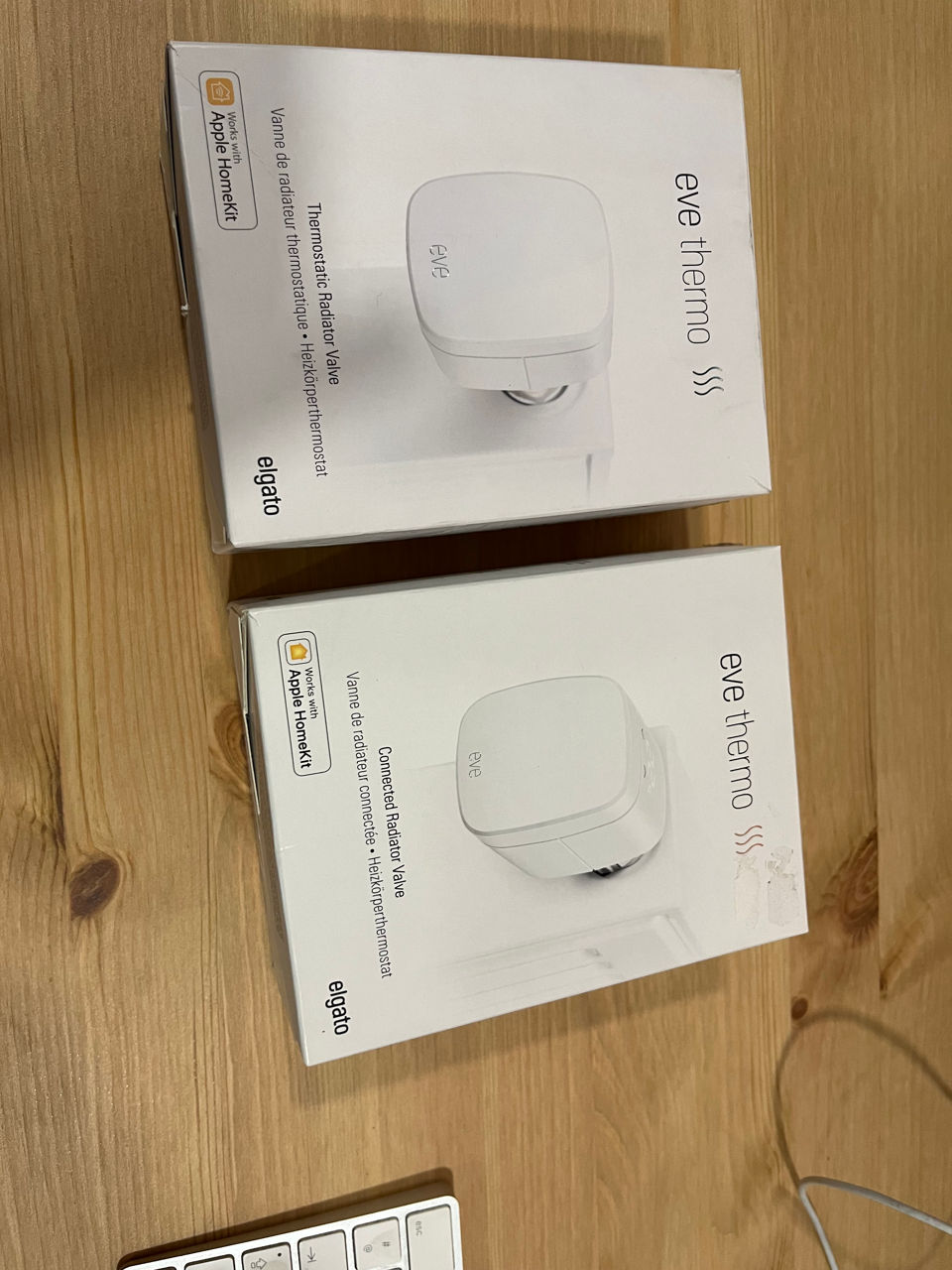 Termostat EVE pentru Radiator, Apple HomeKit (2020) foto 0