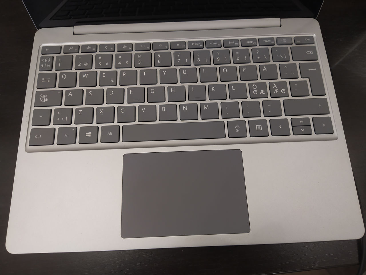 Microsoft Surface Laptop Go model 1943 Microsoft surface laptop go model 1943