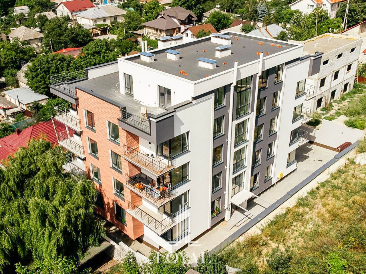Apartament cu 4 camere, 188 m², Telecentru, Chișinău foto 2