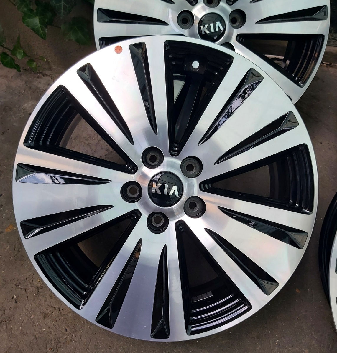 R18 , 5*114.3 - originale Kia фото 1