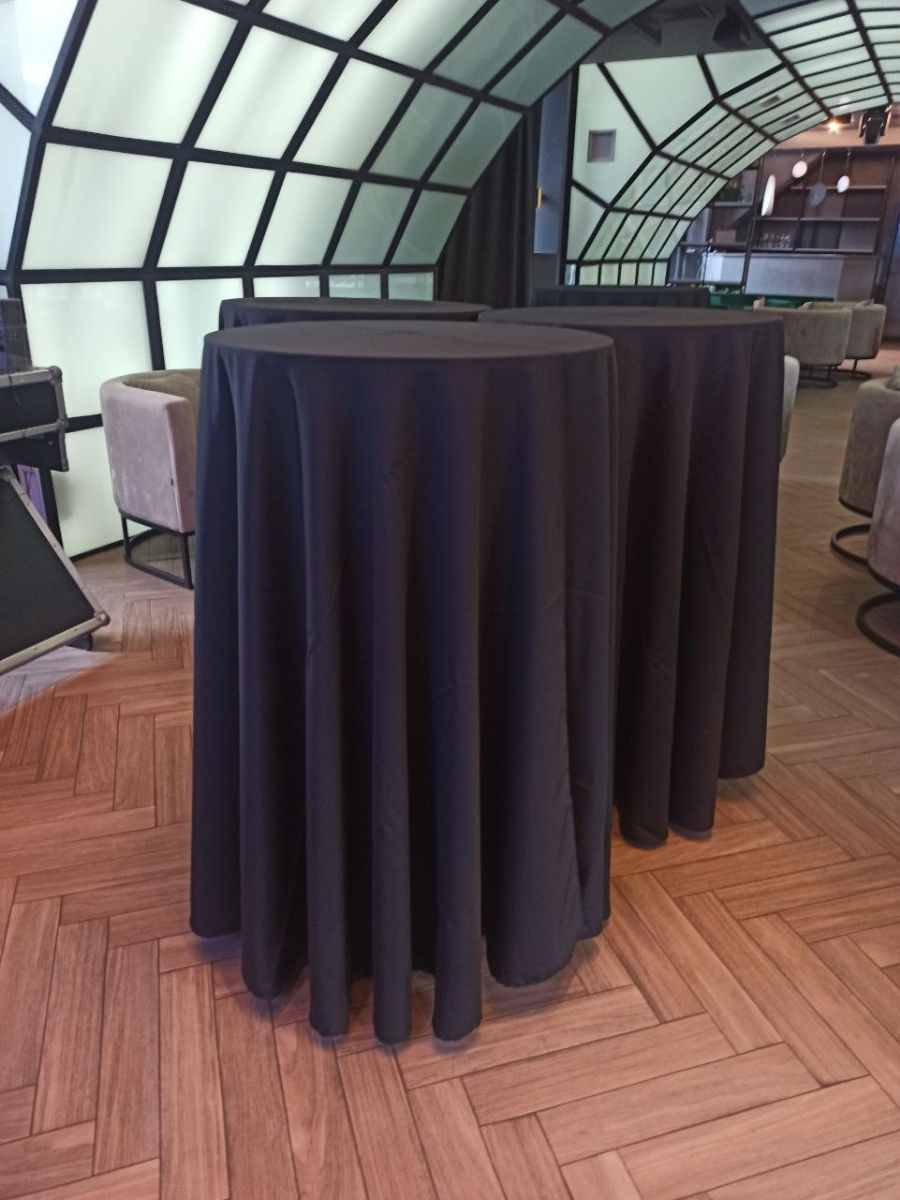 Închiriere de mobilier și textile pentru evenimente foto 4